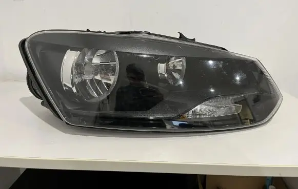 Volkswagen Polo V 6R Headlight/headlamp 6R1941008G