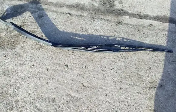 Peugeot 807 Windshield/front glass wiper blade 