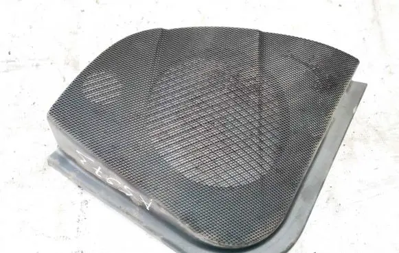 Mercedes-Benz E W211 Side speaker trim/cover 501c034669000 501c0346-690-00