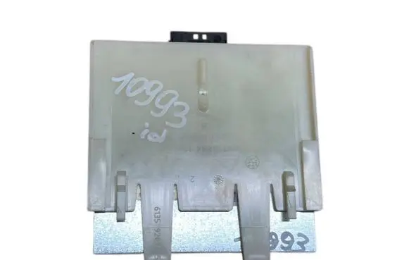 BMW 6 F06 Gran coupe Voltage converter inverter 61429251984 9251984 8ES01013401