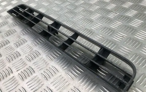 Audi A6 S6 C5 4B Front bumper lower grill 4A0807683 12068 683A