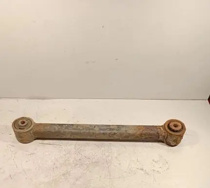 Rear control arm