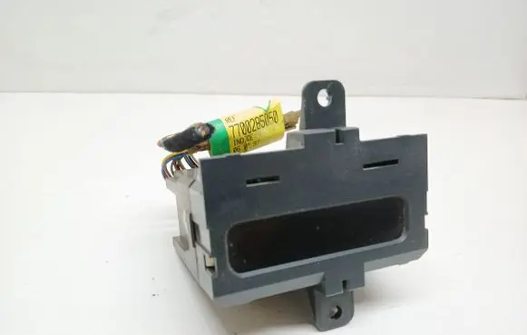 Renault Scenic I Screen/display/small screen 77000413529