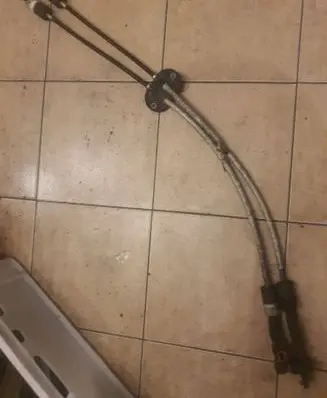 Ford Mondeo MK II Gear shift cable linkage Pbtgf30