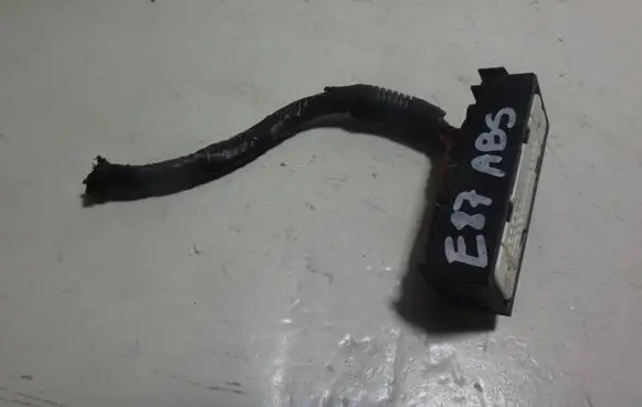 BMW 1 E81 E87 ABS module connector plug 6954572