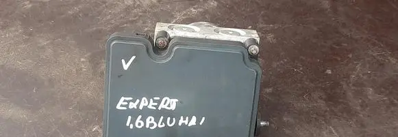 Peugeot Expert ABS Pump 9824510880