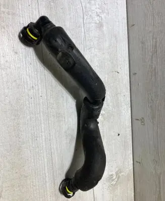 Ford Fiesta Breather hose/pipe h1bg6k817aa