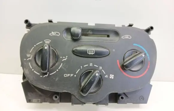 Peugeot 206 Climate control unit 992107