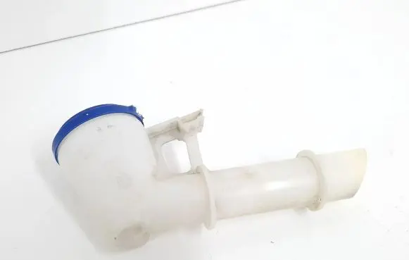 Citroen C4 II Picasso Window washer liquid tank fill tube 9676606580