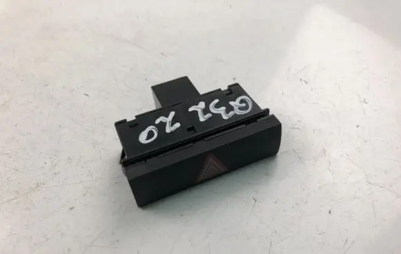 Audi A6 S6 C5 4B Hazard light switch 4F0941509