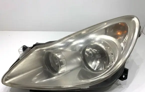 Opel Corsa D Headlight/headlamp 13186381