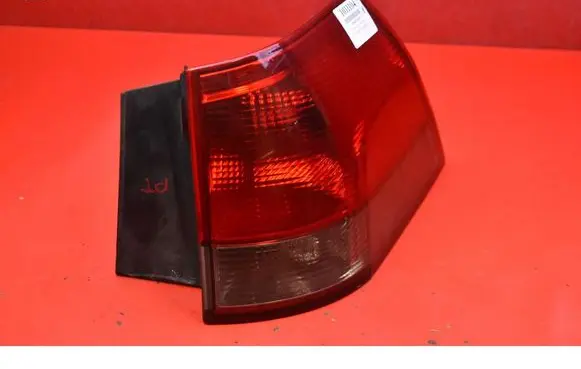 Rear/tail lights
