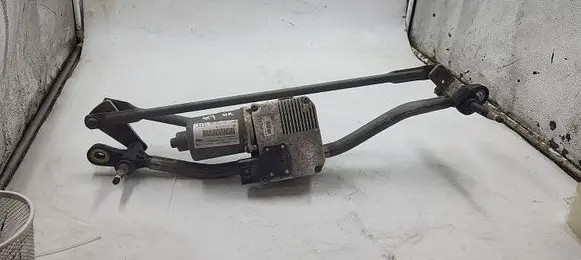 Audi A4 S4 B8 8K Front wiper linkage and motor 8J2955119 8K2955119