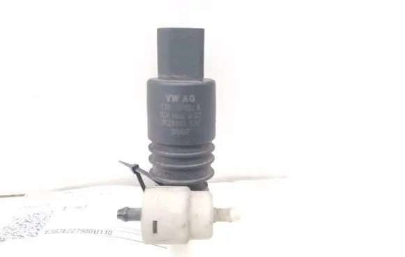 Audi Q7 4L Windscreen/windshield washer pump 1T0955651A