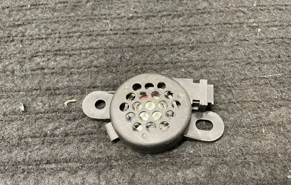 Mercedes-Benz E W238 Parking PDC sensor speaker A0008220000