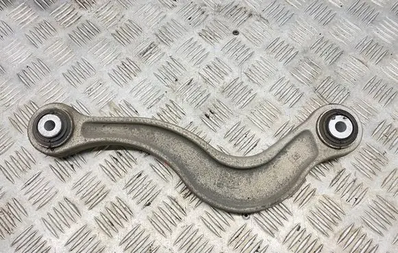 Rear control arm