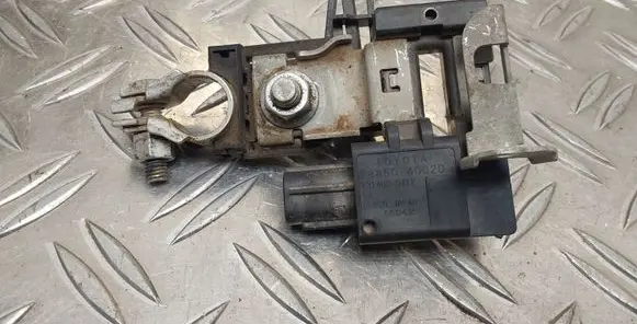 Toyota Yaris Battery relay fuse 2885040020