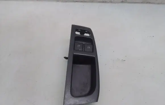 Volkswagen Fox Electric window control switch 5Z0867171