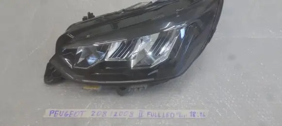Peugeot 2008 II Headlight/headlamp 73313327 9833036380 7331332769C6
