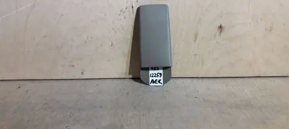 Jaguar XJ X308 Front seatbelt AEK