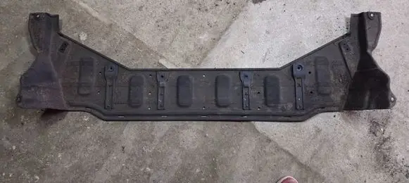 Hyundai Ioniq 5 Front bumper skid plate/under tray 84237GI000