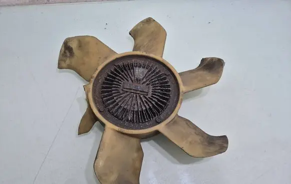 Mitsubishi Pajero Fan impeller 