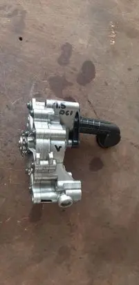 Citroen C4 Grand Picasso Oil pump 9807727980