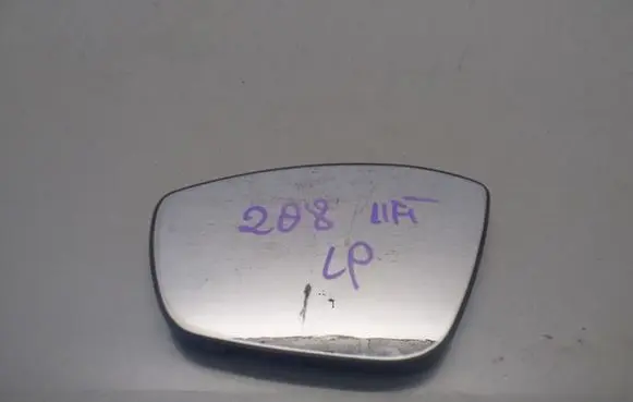 Renault Master III Wing mirror glass 