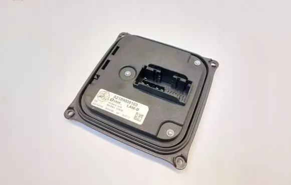Volkswagen Golf VI LED ballast control module 1K0907379AE