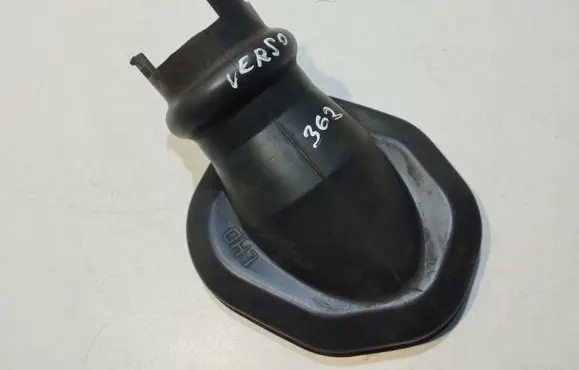 Toyota Corolla Verso AR10 Steering tie rod boot 452680F020