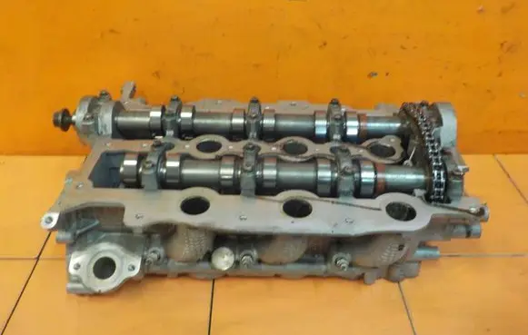 Land Rover Range Rover L405 Engine head 9X2Q6090DA KOMPLETNA
