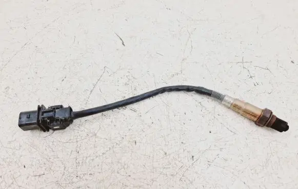 Hyundai Tucson TL Lambda probe sensor 392102E101 9025050031 1928404687