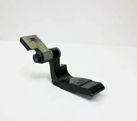 BMW X2 F39 Rear door lower hinge 7246063