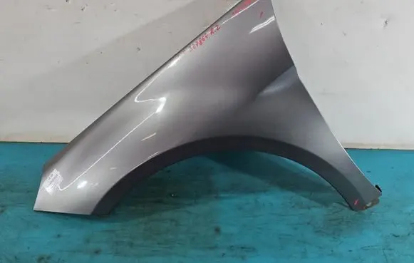 Mercedes-Benz B W245 Fender IMPRK1435892