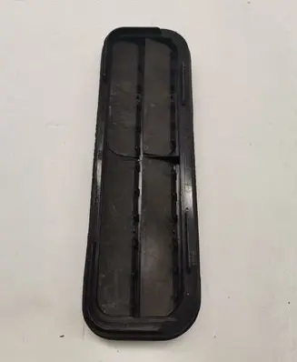 Mercedes-Benz E W213 Quarter panel pressure vent A2058301201