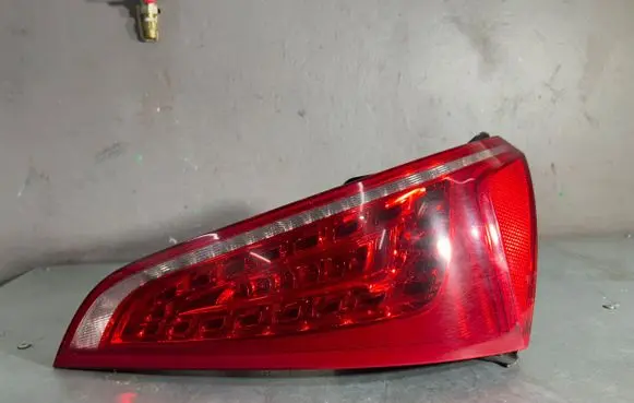 Audi Q5 SQ5 Rear/tail lights 8R0945094A AU416T2