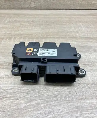 Opel Astra J Airbag control unit/module 13589413