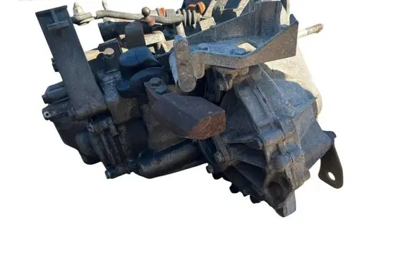 Fiat Grande Punto Manual 5 speed gearbox 55229495
