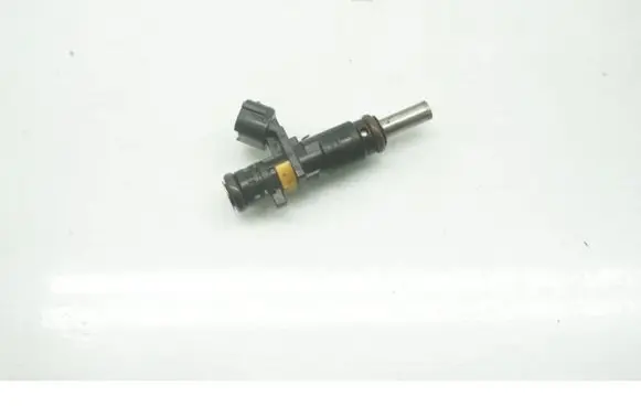 Mini One - Cooper Coupe R56 Fuel injector 7528176
