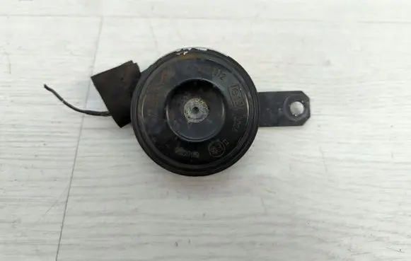 Suzuki Ignis Horn signal E13000026Suzuki