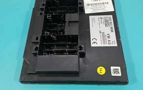 Skoda Fabia Mk3 (NJ) Central body control module 6C0937089E IMPRK1598271