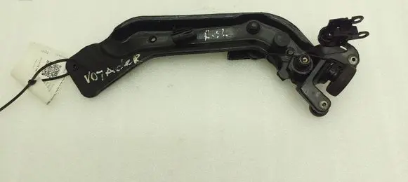 Chrysler Grand Voyager IV Sliding door lower roller guide/hinge 049UAN6M