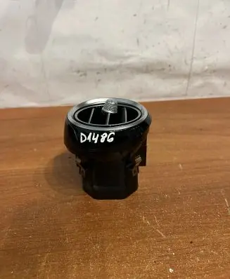 Mercedes-Benz GLC X253 C253 Quarter panel pressure vent A2058304604 D1486