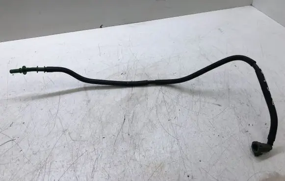 Citroen DS5 Fuel line pipe