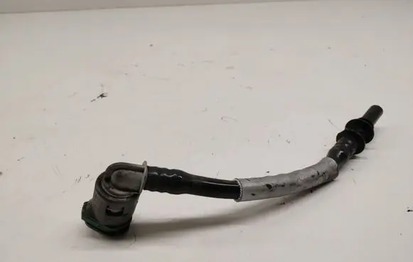 Mercedes-Benz Vito Viano W447 Fuel line pipe