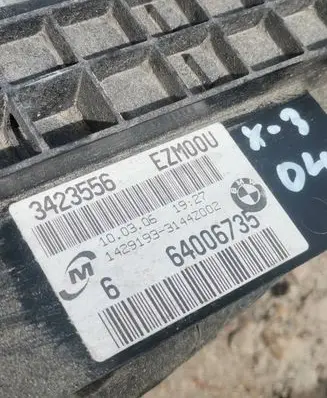 BMW X3 E83 Coolant radiator 64006735 3423556 FZM00U