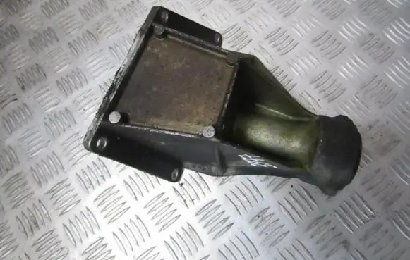 BMW X5 E53 Engine mounting bracket 31537503120 31.53-7503120