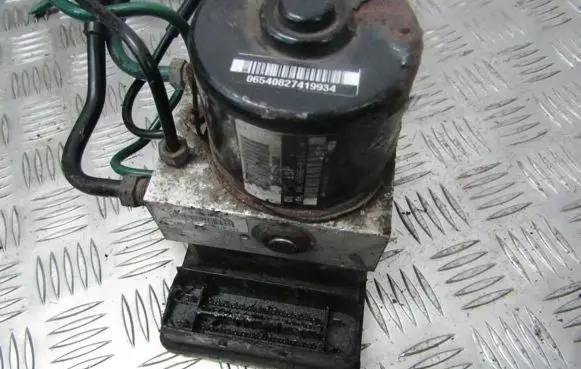 Peugeot 207 ABS Pump 10096011253 10.0960-1125.3