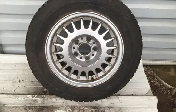 BMW 5 E34 R15 alloy rim 1179761