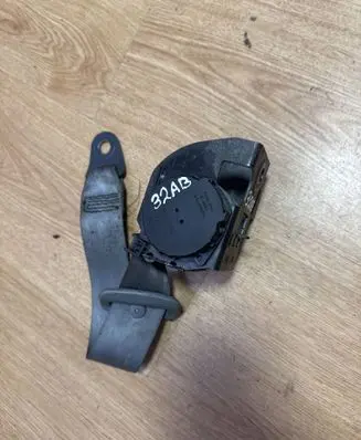 Citroen C5 Rear seatbelt 33005204 96325577ZH 00063774B